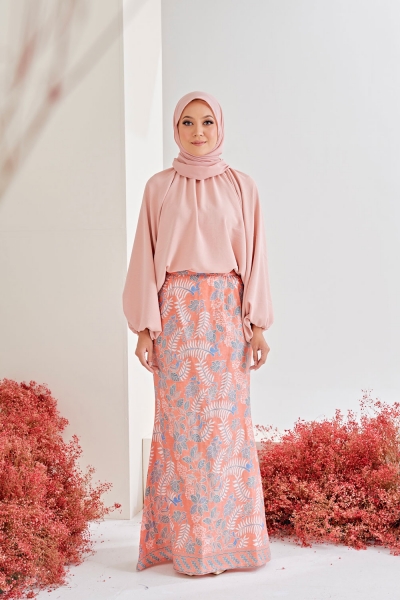 Suri Set Batik in Rose Quartz (SKIRT)